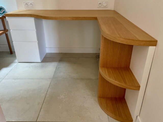 Bureau d'angle