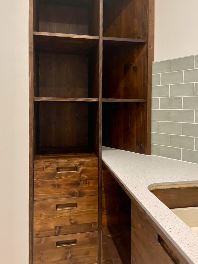 Colonne trois tiroirs